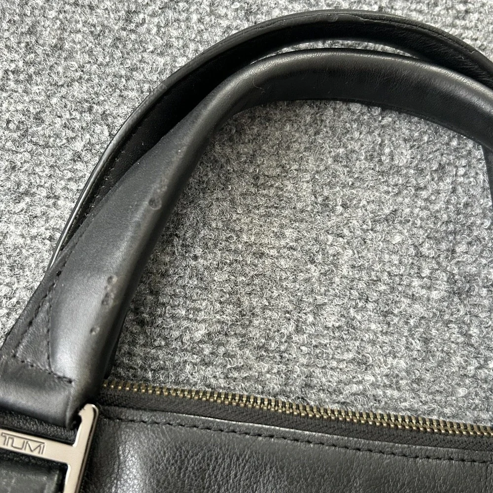 Tumi Dover Slim Leather Briefcase 68516D Black Laptop Bag Business Work‎